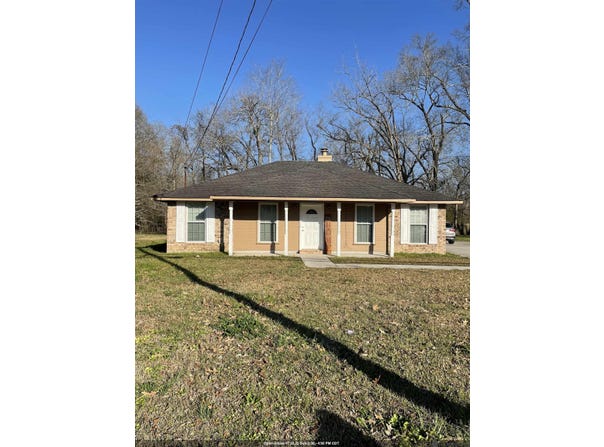 5228 Rollins Rd, Zachary, LA 70791