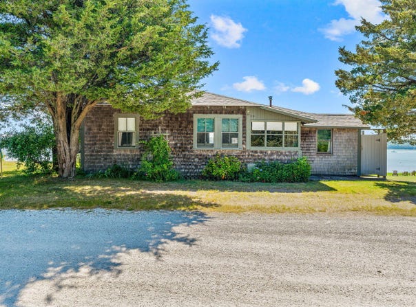 150 Old State Highway, Eastham, MA 02642