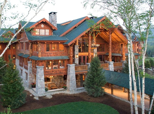 7 Whiteface Inn Lane, Lake Placid, NY 12946