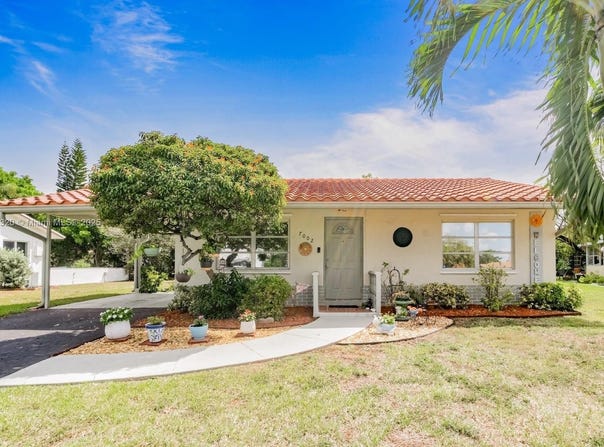 7002 NW 95th Ave, Tamarac, FL 33321