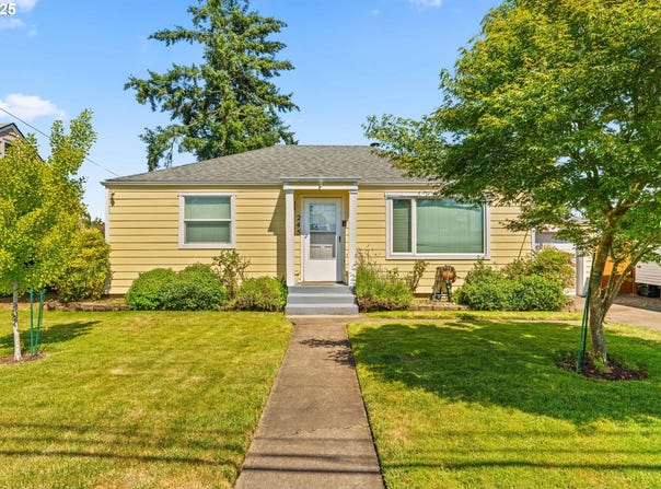 245 S 44TH ST, Springfield, OR 97478