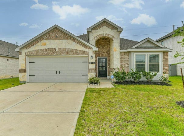 248 Eagleville Drive, Alvin, TX 77511