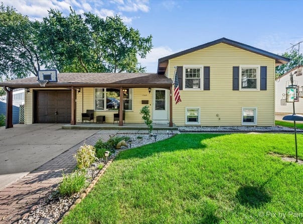 1705 Poplar Avenue, Hanover Park, IL 60133