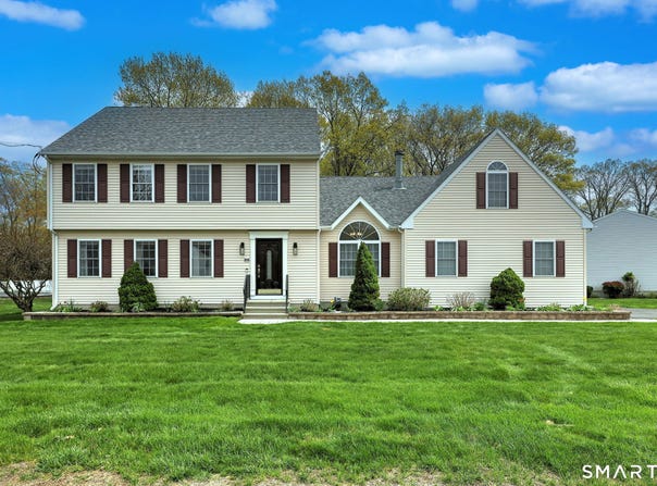 50 Ralphs Lane, East Haven, CT 06512