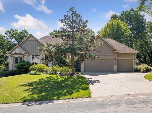 2058 Royale Drive, Eagan, MN 55122
