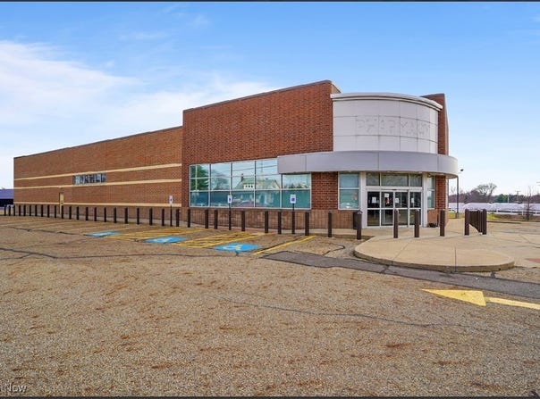 7800 Cleveland, North Canton, OH 44702