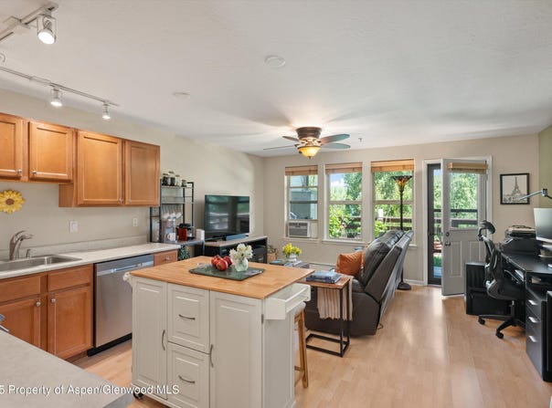 512 Lakeside Drive, Basalt, CO 81621