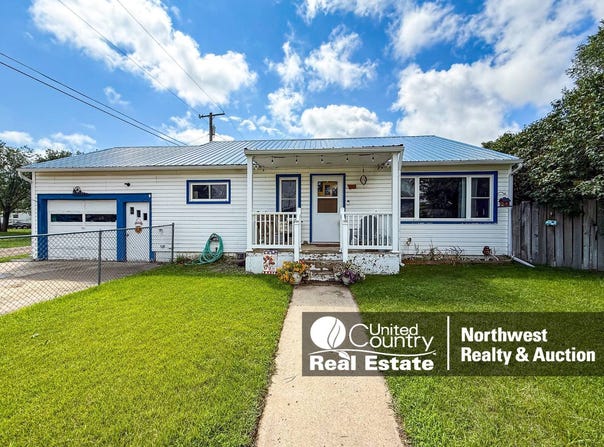 12 S 8th St E, Malta, MT 59538