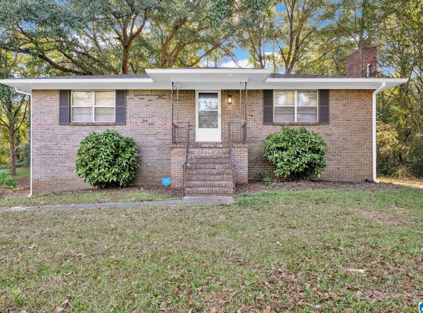 212 HILLCREST ROAD, ADAMSVILLE, AL 35005
