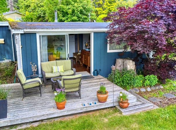 1911 APA Road, Point Roberts, WA 98281