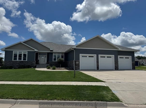 4075 Lee Street, Grand Island, NE 68803