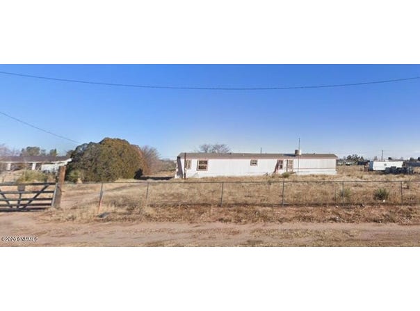 656 Paloma Blanca Drive, Chaparral, NM 88081