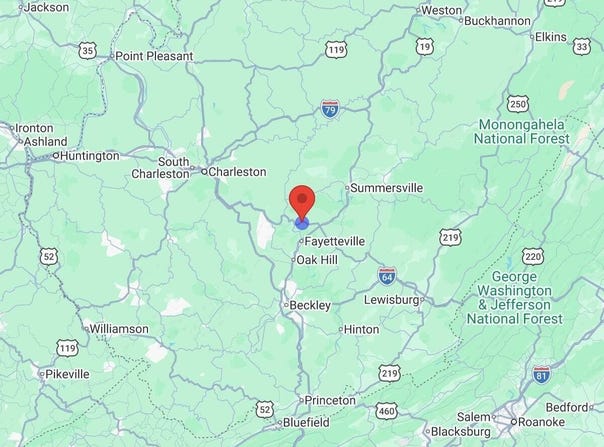 111 Master Hill Rd, Ansted, WV 25812