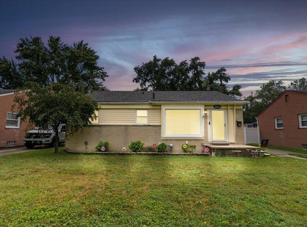 29632 Grandon Street, Livonia, MI 48150
