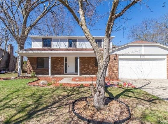 845 Longfellow Drive, Troy, MI 48085