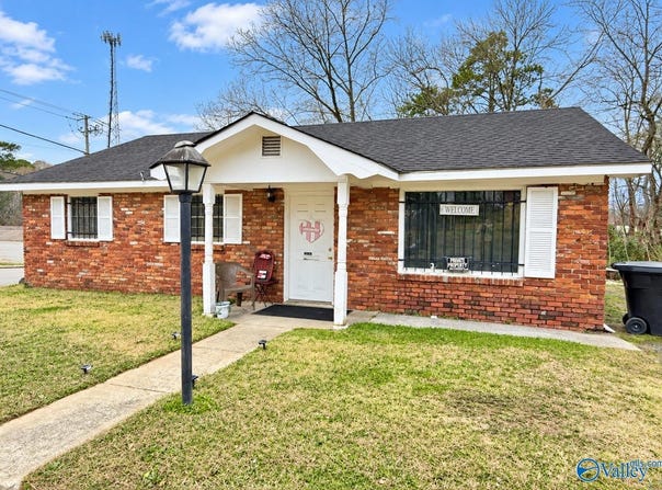 1601 Forrest Avenue, Gadsden, AL 35904