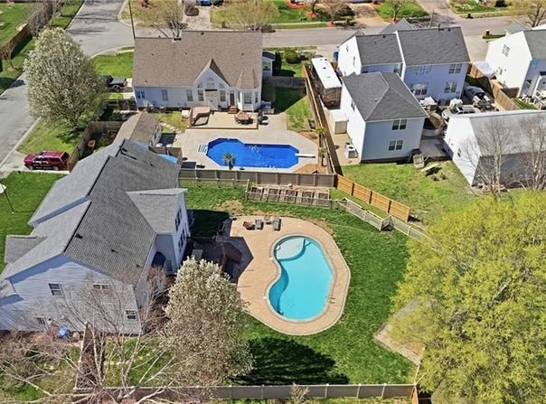 820 Amberline Drive, Chesapeake, VA 23322