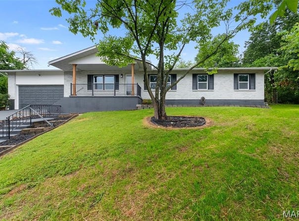 2019 San Pedro Drive, Arnold, MO 63010