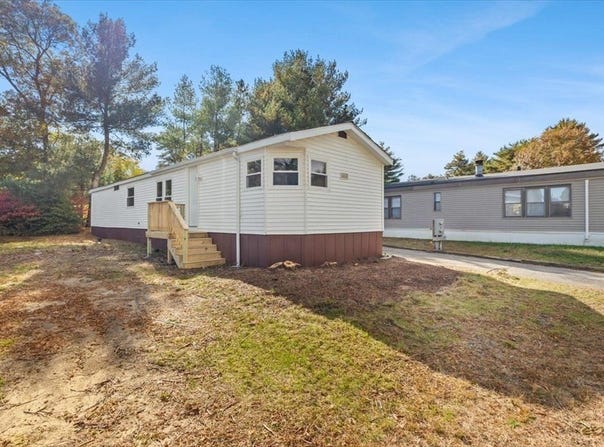 5 Marks Way, Carver, MA 02330