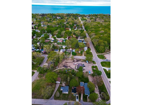 1010 N Rath, Ludington, MI 49431