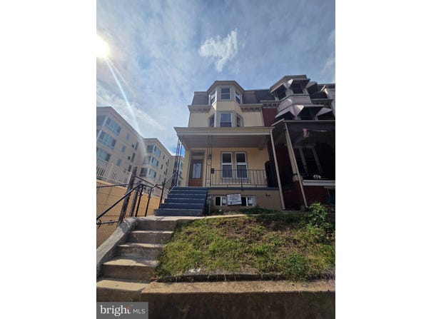 128 N 2ND Street, READING, PA 19601