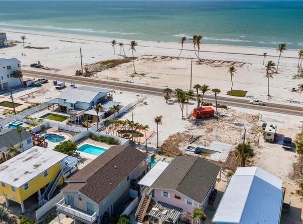 5551 Estero, FORT MYERS BEACH, FL 33931