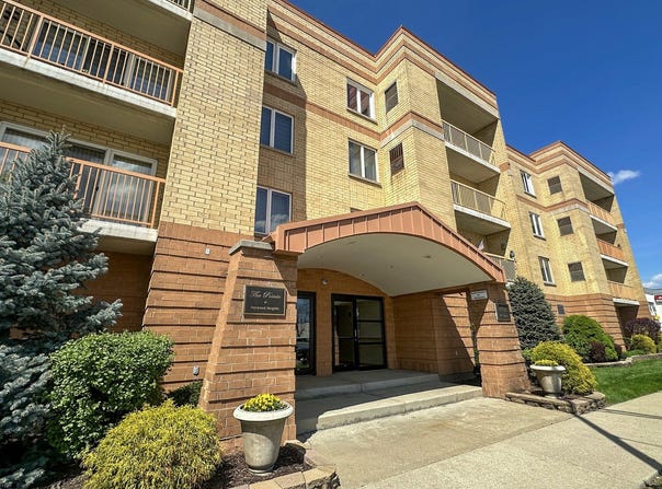 4700 N Harlem Avenue, Harwood Heights, IL 60706