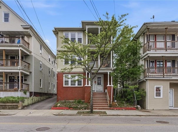 72 Academy Avenue, Providence, RI 02908