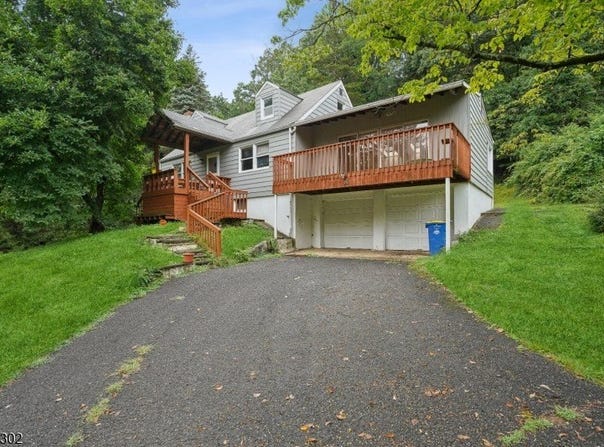 971 Washington Valley Rd, Bridgewater Twp., NJ 07920-3584