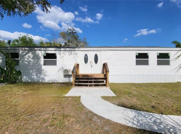 1494 NW 47TH TERRACE, OKEECHOBEE, FL 34972