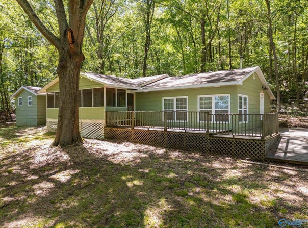228 George Byrd Drive, Owens Cross Roads, AL 35763