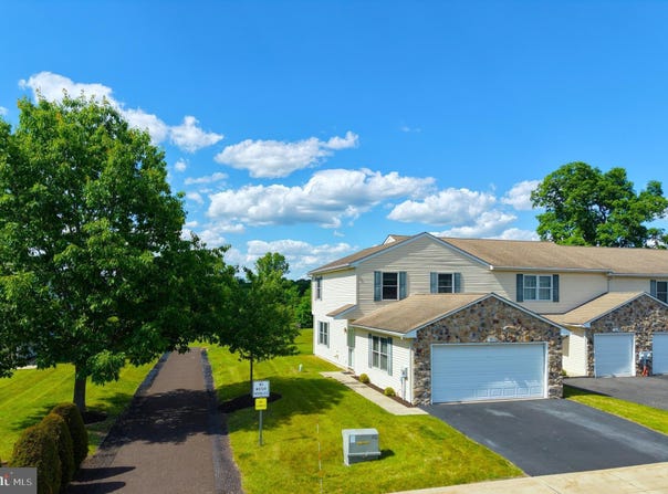 2521 EMERALD Lane, QUAKERTOWN, PA 18951