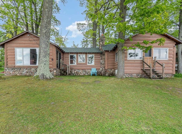4452 Duesberry Drive, Hale, MI 48739