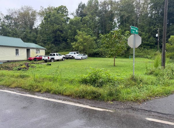 2415 Scarbro Road, Scarbro, WV 25917