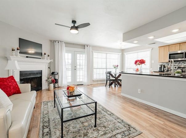 2505 Wedglea Drive, Dallas, TX 75211