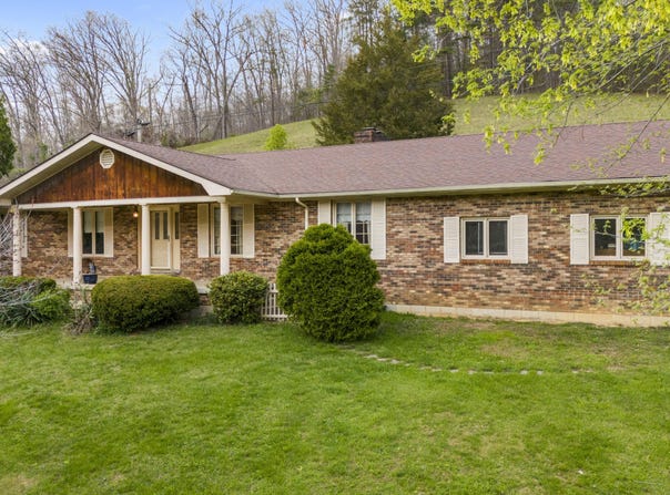 13740 Hwy 191, Hazel Green, KY 41332