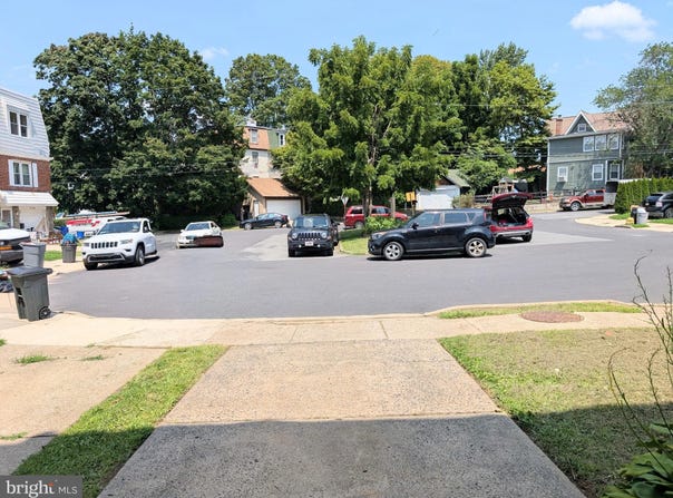 116 BOTANIC COURT, UPPER DARBY, PA 19082
