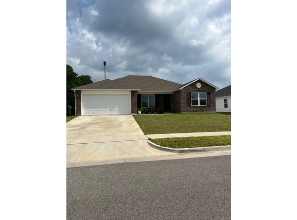 10009 E. DWAYNE ST, VERDIGRIS, OK 74019