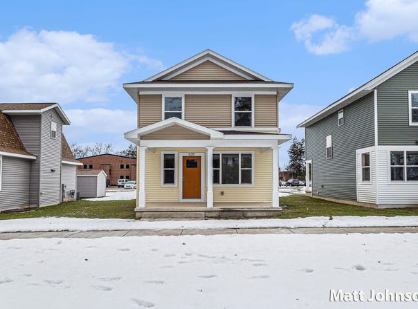 2059 Linden Avenue SE, Grand Rapids, MI 49507