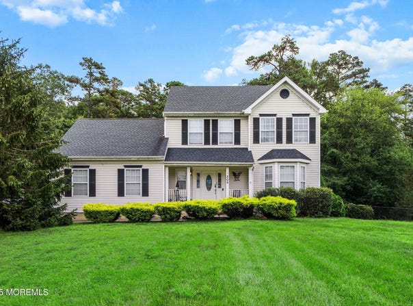 309 Nighthawk Lane, Jackson, NJ 08527