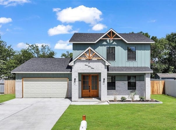919 SW 3rd Avenue, Mineral Wells, TX 76067