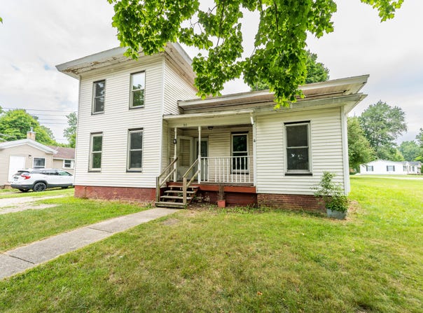 315 E St Marys Street, Decatur, MI 49045