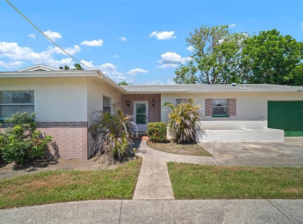 2502 TROPICAL SHORES DRIVE SE, ST PETERSBURG, FL 33705