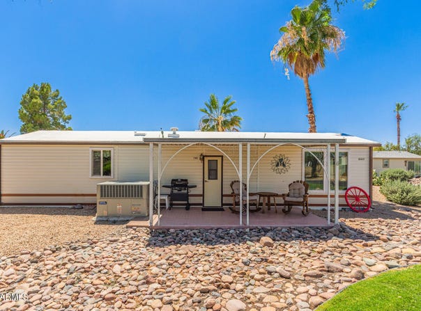 17200 W BELL Road, Surprise, AZ 85374