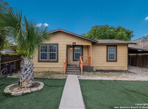 911 Porter St, San Antonio, TX 78210