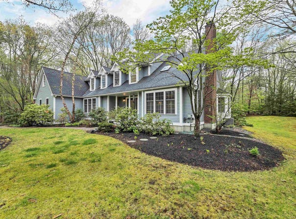 3 Bassett Lane, Newfields, NH 03856