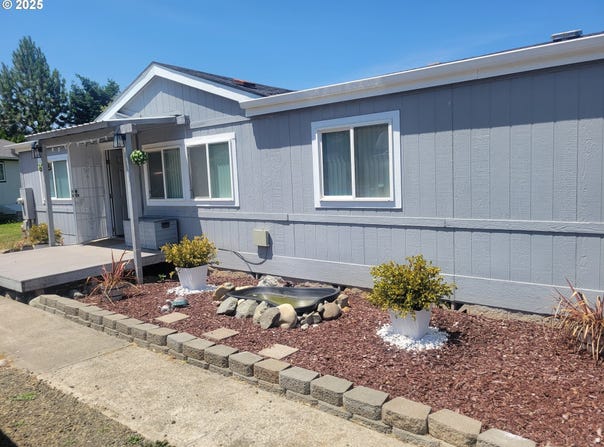 160 BROKEN BOW CT, Myrtle Creek, OR 97457