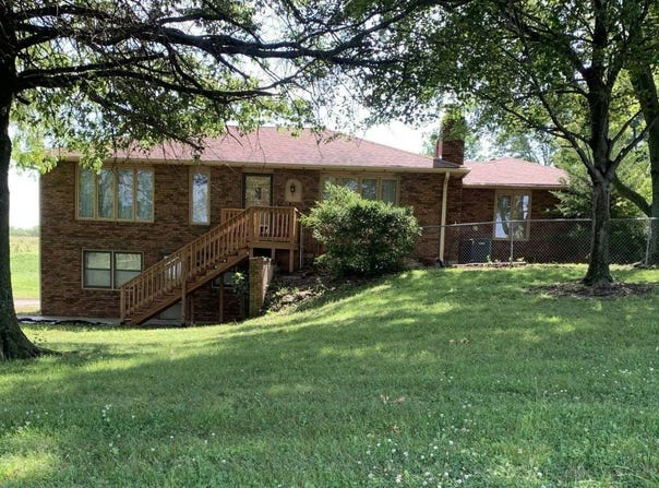 16009 State Hwy D, Savannah, MO 64485