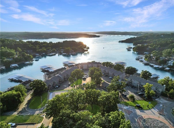 713 Indian Pointe, Osage Beach, MO 65065