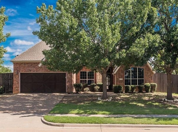 2309 Ranch House Drive, Denton, TX 76210